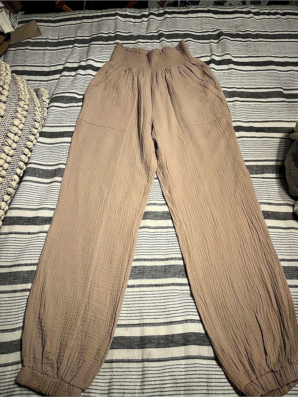 Wide Leg Pants in Brown Like New